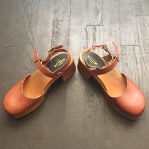 Swedish Hasbeens Irene Cognac